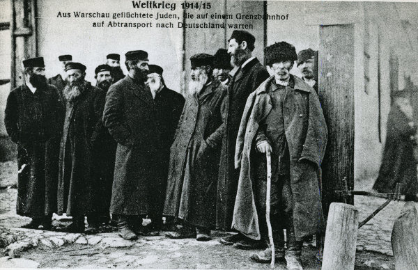 Jewish refugees during WW1